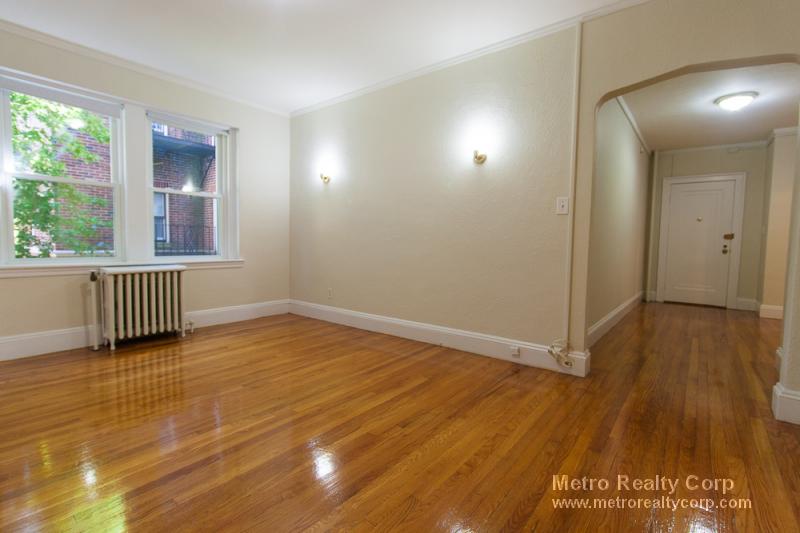 1 bed, 1 bath apartment for rent at 85 Strathmore Unit 25, Brighton — photo 6 of 14