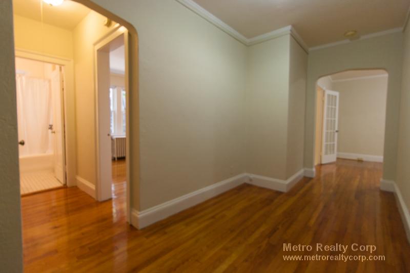 1 bed, 1 bath apartment for rent at 85 Strathmore Unit 25, Brighton — photo 4 of 14