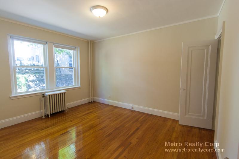 1 bed, 1 bath apartment for rent at 85 Strathmore Unit 25, Brighton — photo 7 of 14