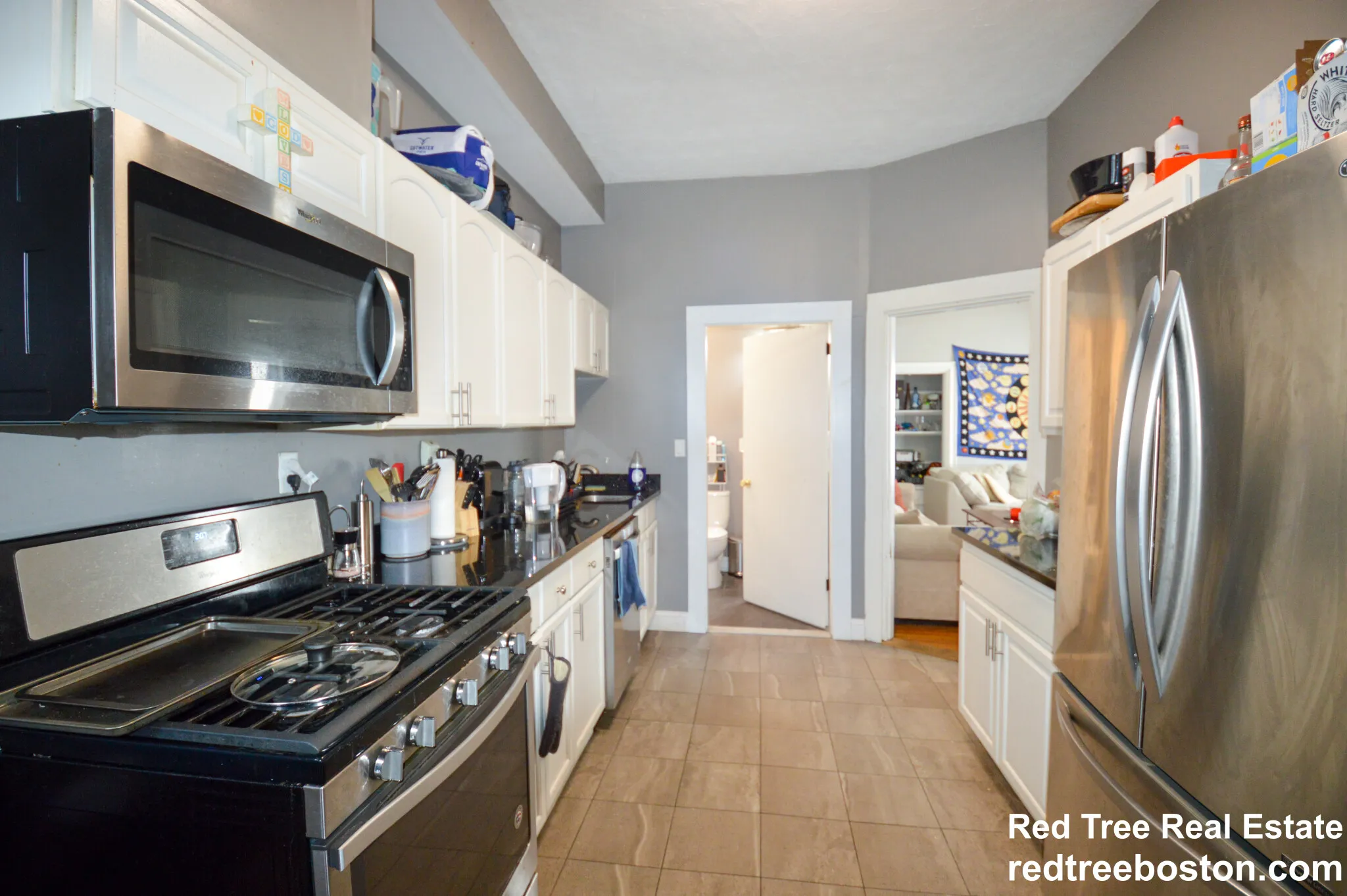 4 bed, 2 bath apartment for rent at 85 Surrey St Unit 1, Brighton — photo 3 of 12