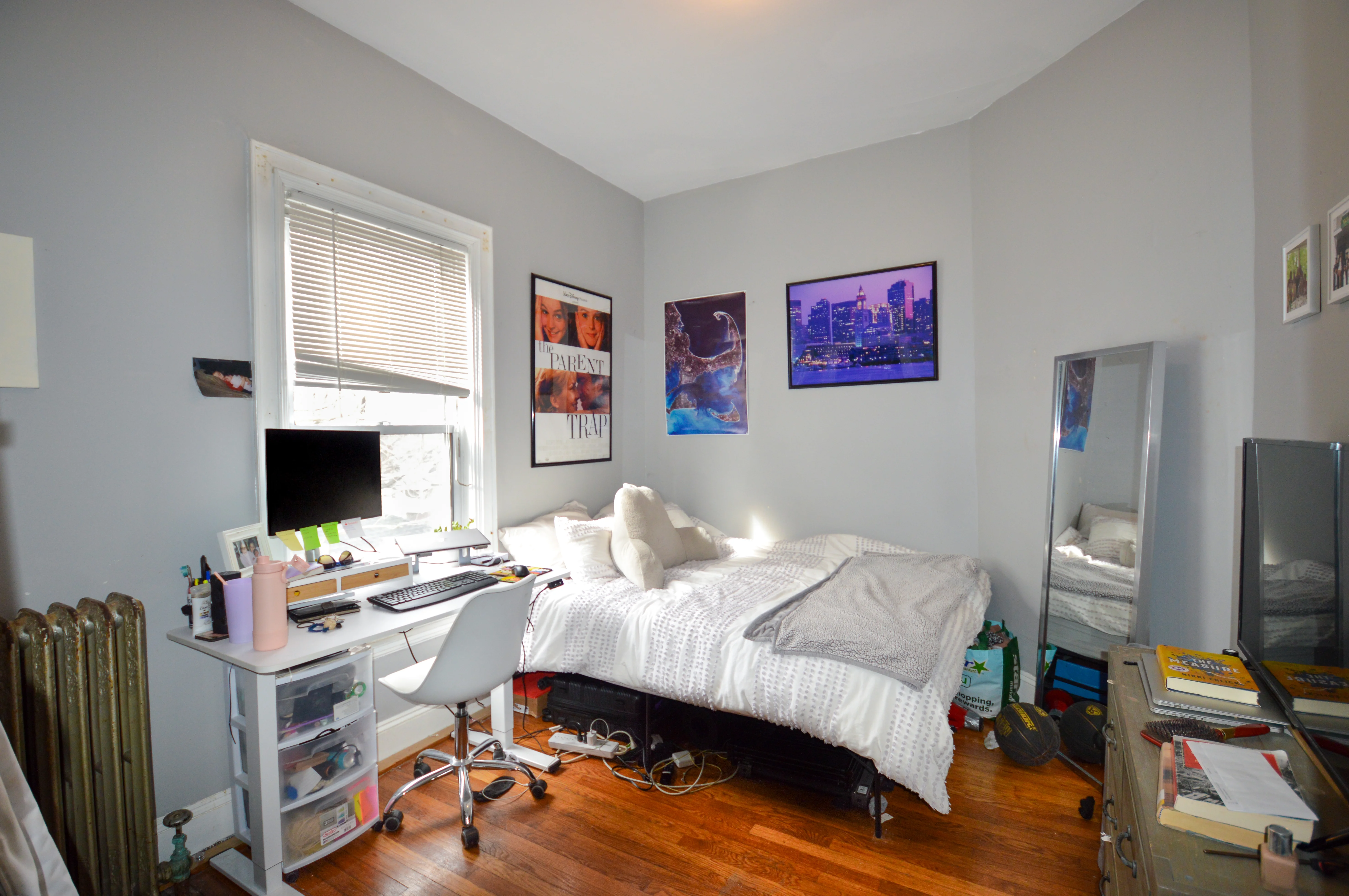 4 bed, 2 bath apartment for rent at 85 Surrey St Unit 1, Brighton — photo 12 of 18
