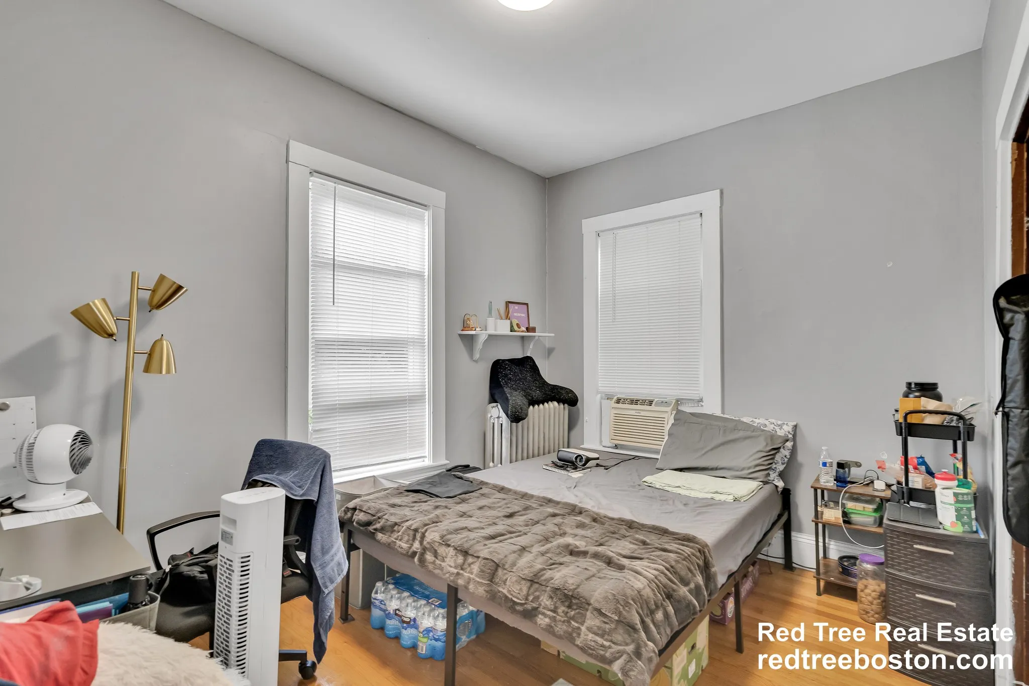 4 bed, 2 bath apartment for rent at 85 Surrey St Unit 2, Brighton — photo 6 of 17