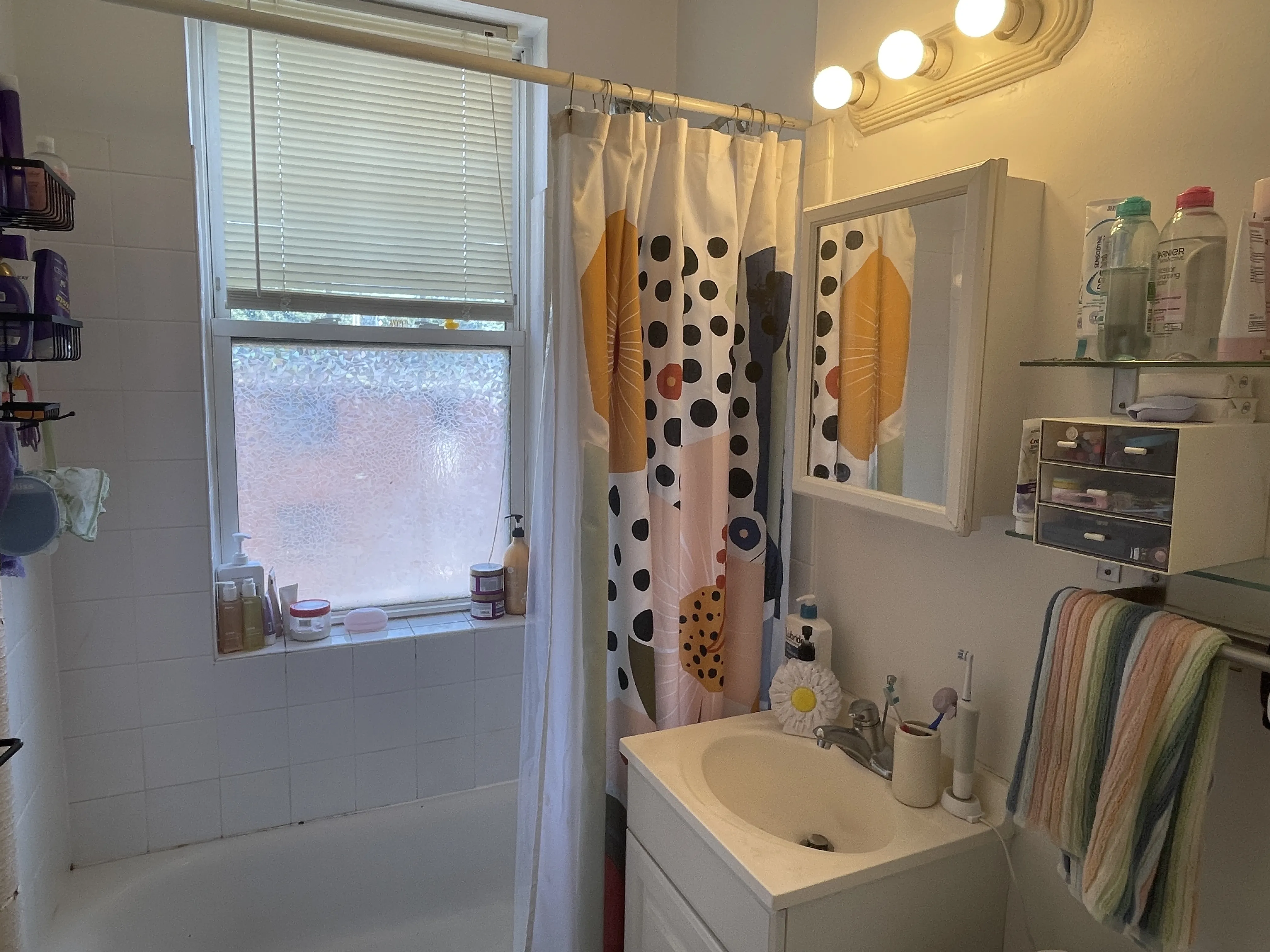 2 bed, 1 bath apartment for rent at 85 Sutherland Rd Unit 11, Brighton — photo 10 of 13