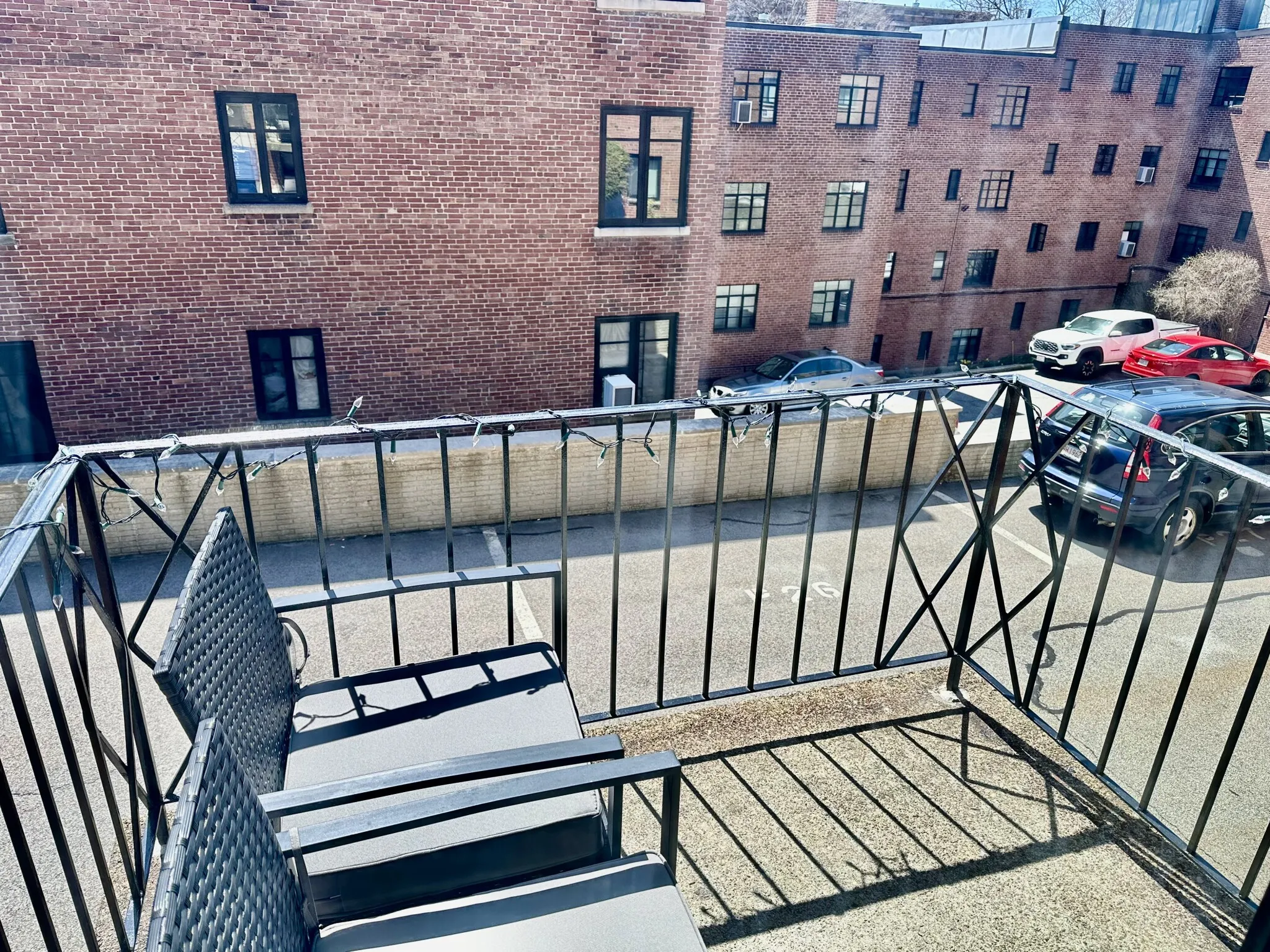 2 bed, 1 bath apartment for rent at 85 Sutherland Rd Unit 25, Brighton — photo 8 of 23