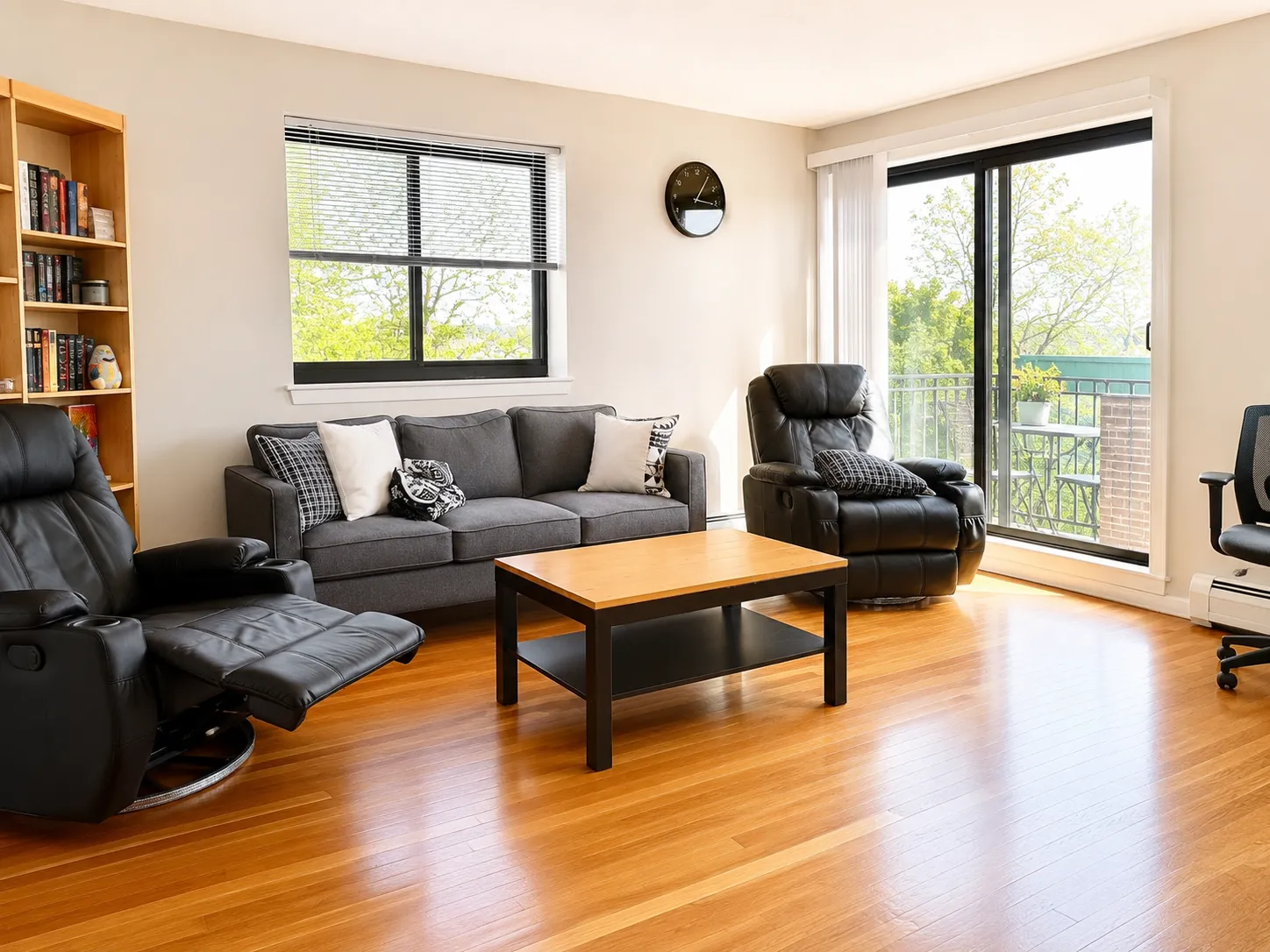 2 bed, 1 bath apartment for rent at 85 Sutherland Rd Unit 5, Brighton — photo 8 of 17