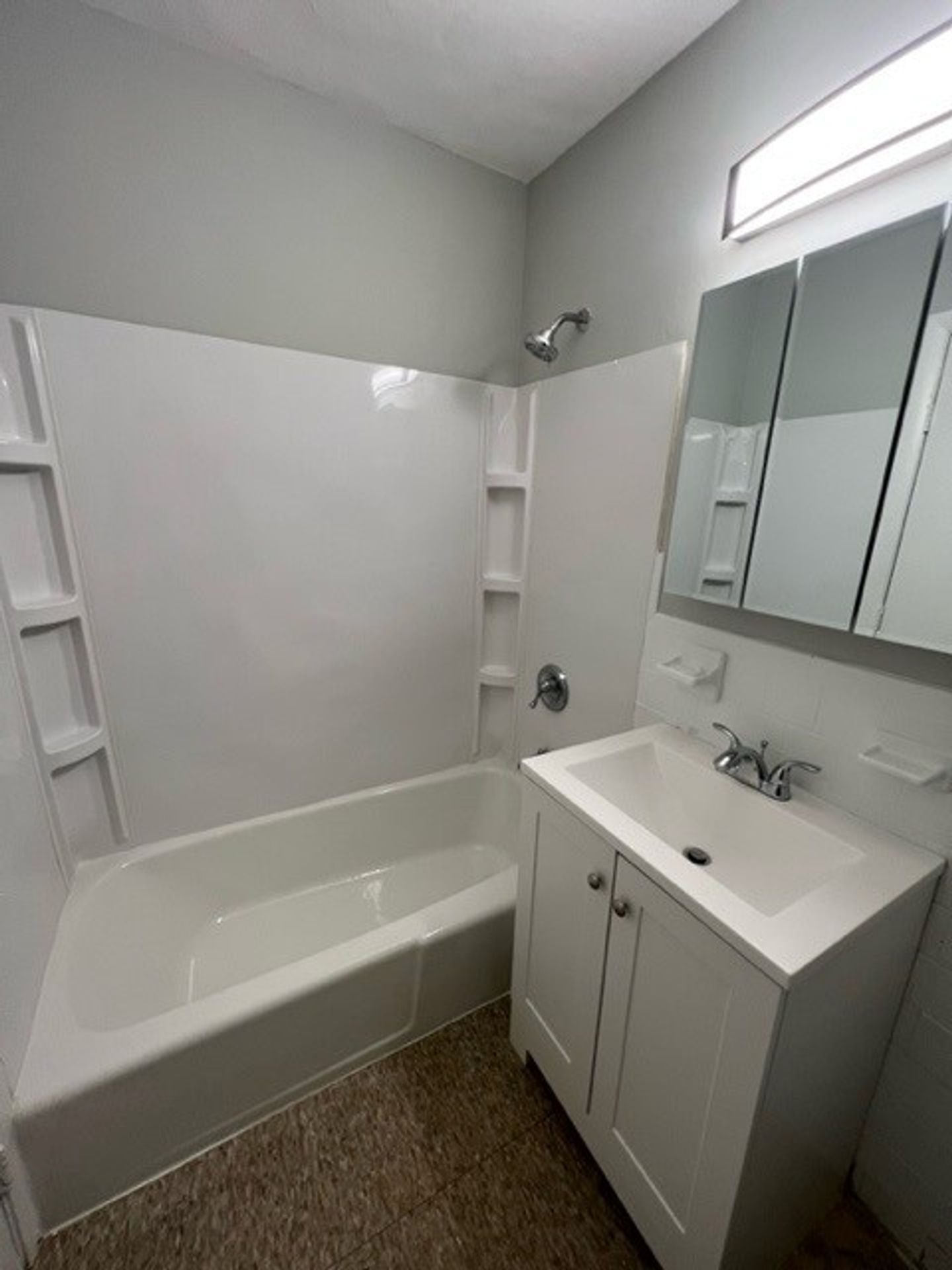 2 bed, 1 bath apartment for rent at 85 Tennis Rd Unit 6B, Mattapan — photo 13 of 18
