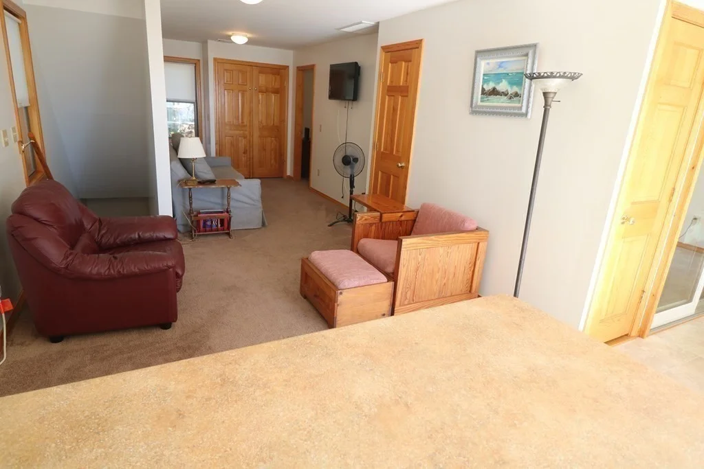 3 bed, 2 bath apartment for rent at 85 Thatcher Road: Winter Unit 2, Rockport — photo 8 of 18