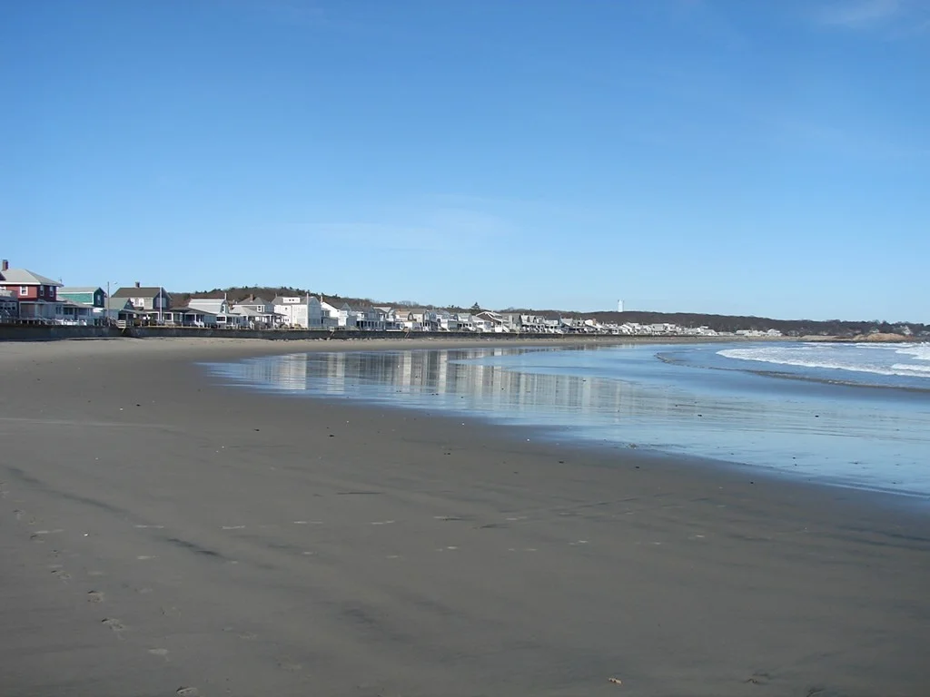3 bed, 2 bath apartment for rent at 85 Thatcher Road: Winter Unit 2, Rockport — photo 16 of 18