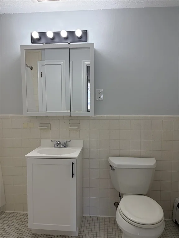 1 bed, 1 bath apartment for rent at 85 Trapelo Unit 44, Waltham — photo 10 of 16