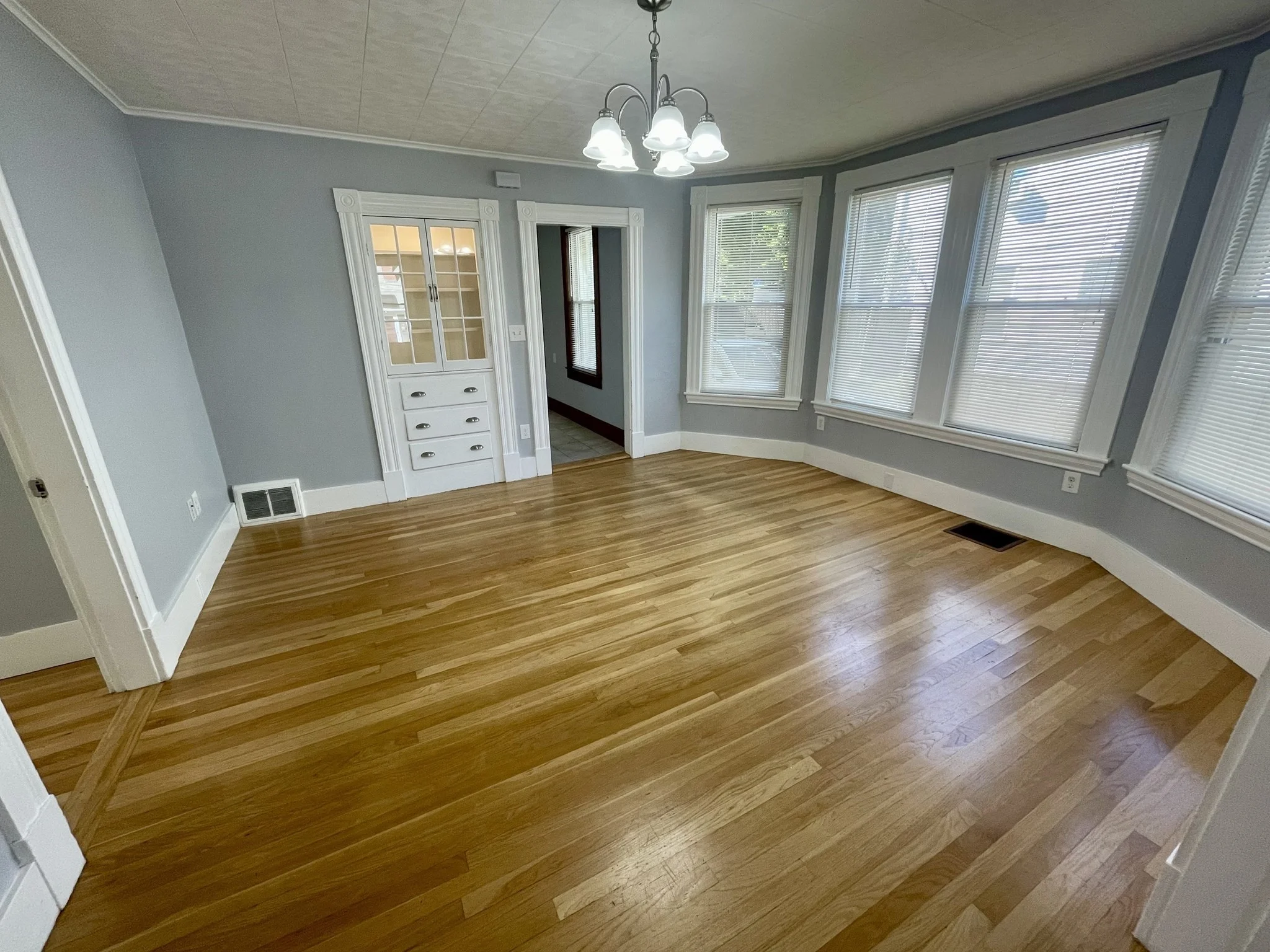 2 bed, 1 bath apartment for rent at 85 Warren Ave Unit 1, Marlborough — photo 3 of 26