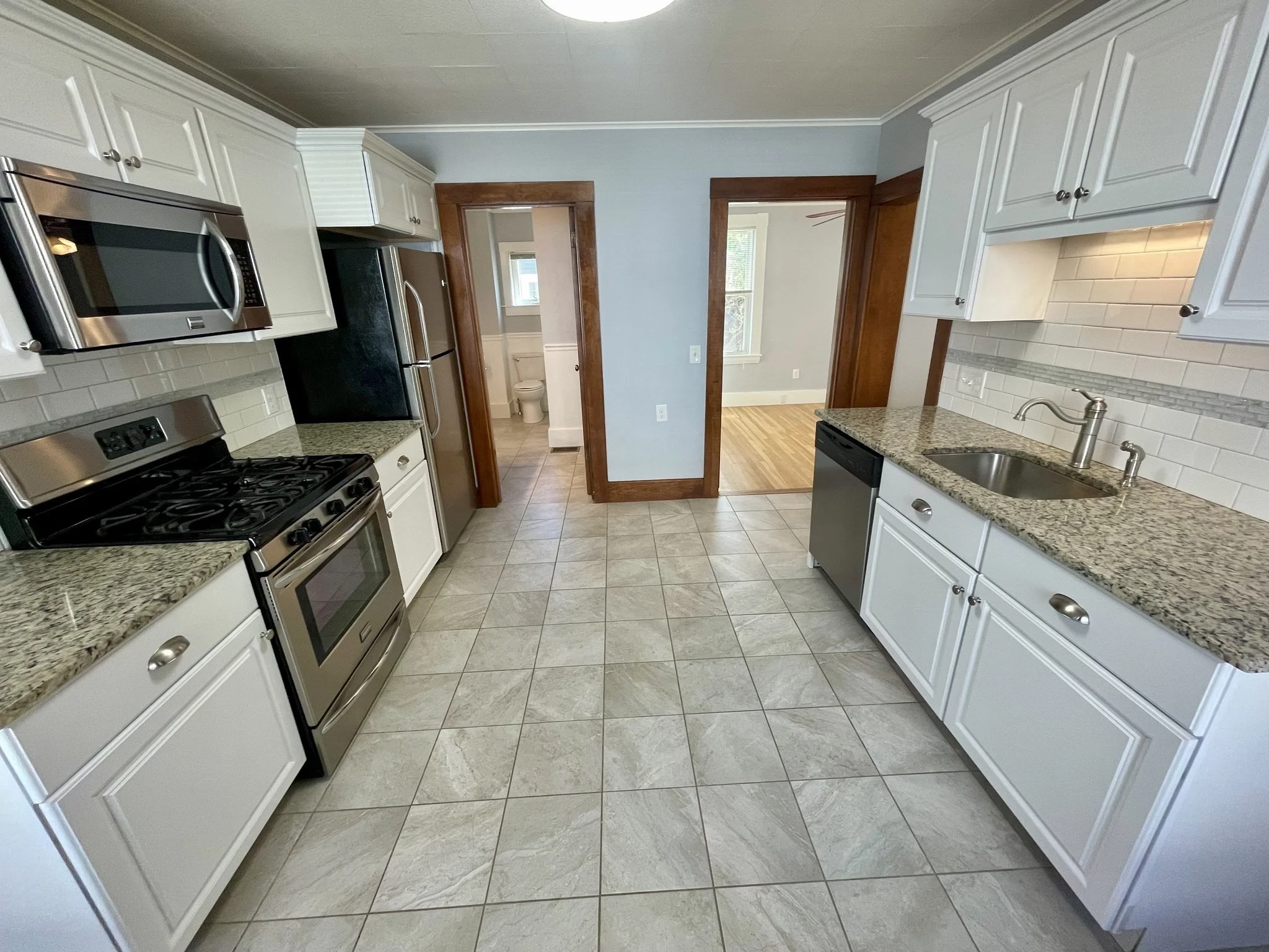 2 bed, 1 bath apartment for rent at 85 Warren Ave Unit 1, Marlborough — photo 16 of 26