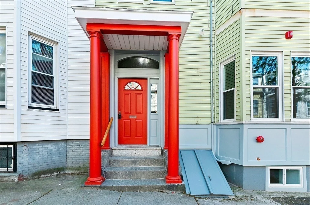 3 bed, 2 bath apartment for rent at 85 Webster St Unit 3, East Boston — photo 12 of 12