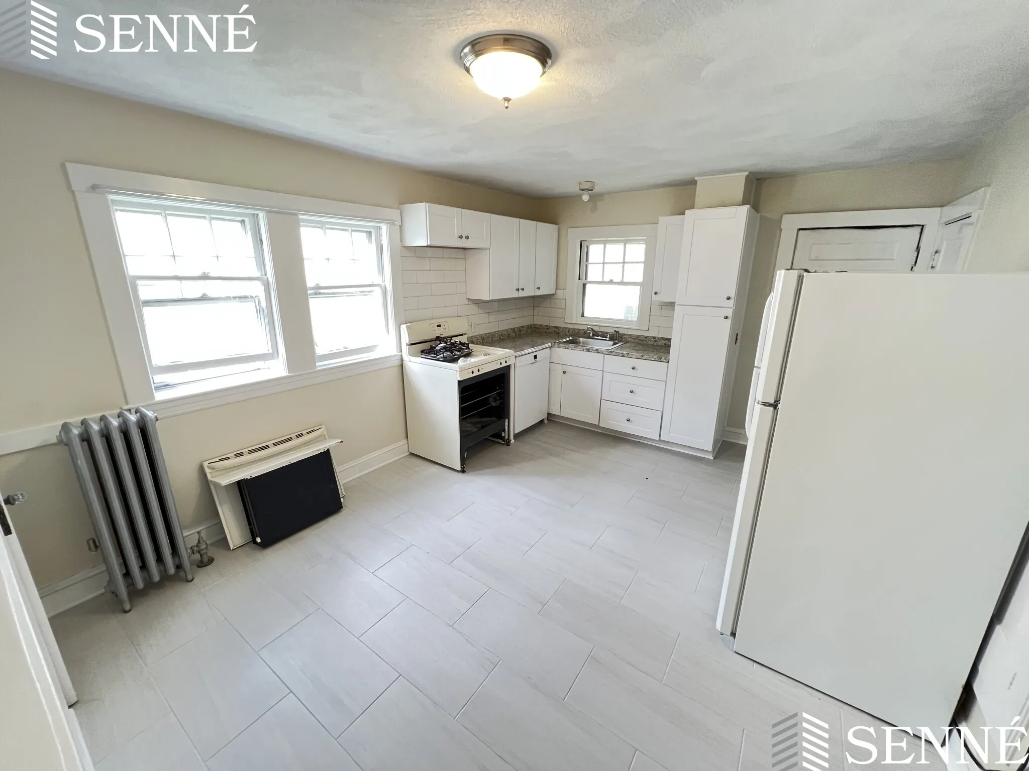 2 bed, 1 bath apartment for rent at 85 Wendell St Unit 1, Baldwin — photo 5 of 11