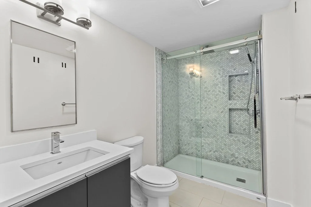 2 bed, 2 bath apartment for rent at 85 Willow Ct Unit 302, Dorchester — photo 25 of 31