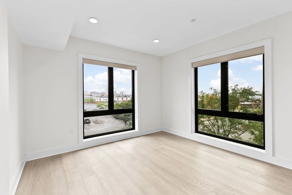 2 bed, 2 bath apartment for rent at 85 Willow Ct Unit 302, Dorchester — photo 18 of 31