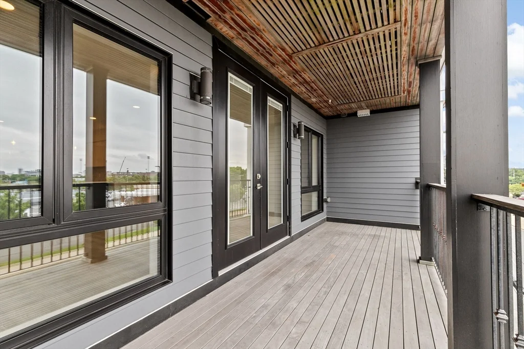 2 bed, 2 bath apartment for rent at 85 Willow Ct Unit 302, Dorchester — photo 16 of 31