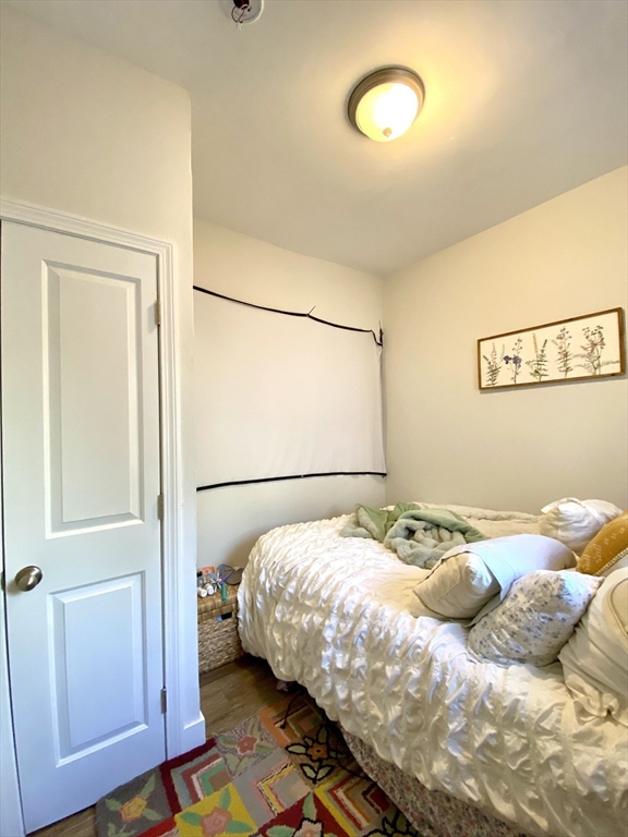 1 bed, 1 bath apartment for rent at 85 Winter St Unit 1R, East Cambridge — photo 7 of 8