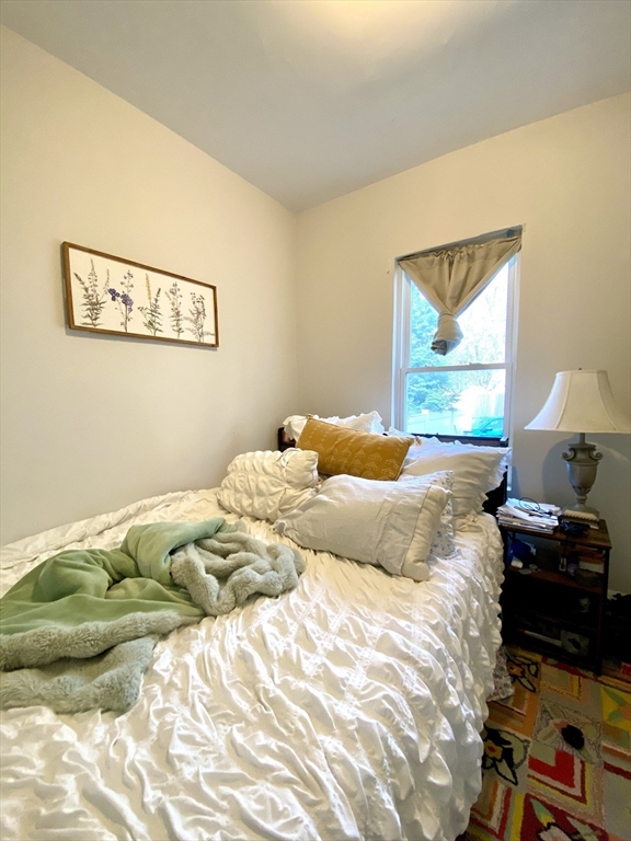 1 bed, 1 bath apartment for rent at 85 Winter St Unit 1R, East Cambridge — photo 6 of 8