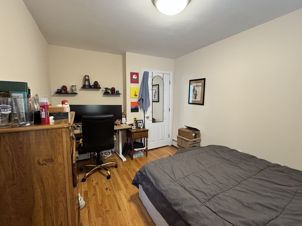2 bed, 1 bath apartment for rent at 85 Winter St Unit 2, East Cambridge — photo 7 of 8