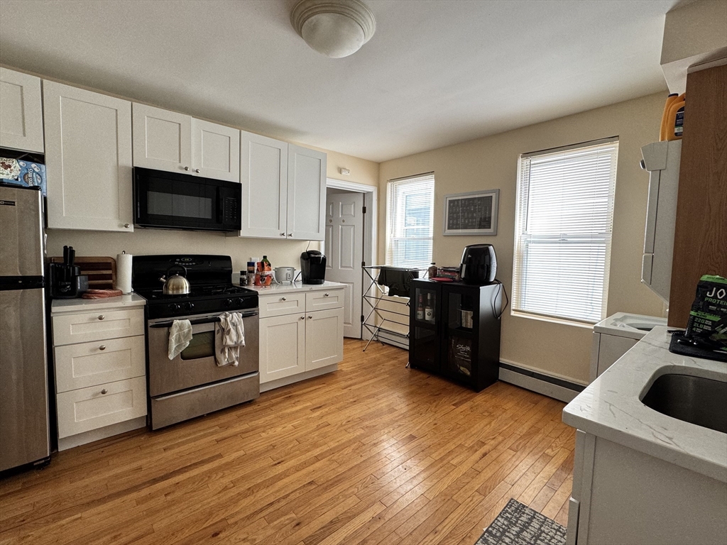 2 bed, 1 bath apartment for rent at 85 Winter St Unit 2, East Cambridge — photo 1 of 8