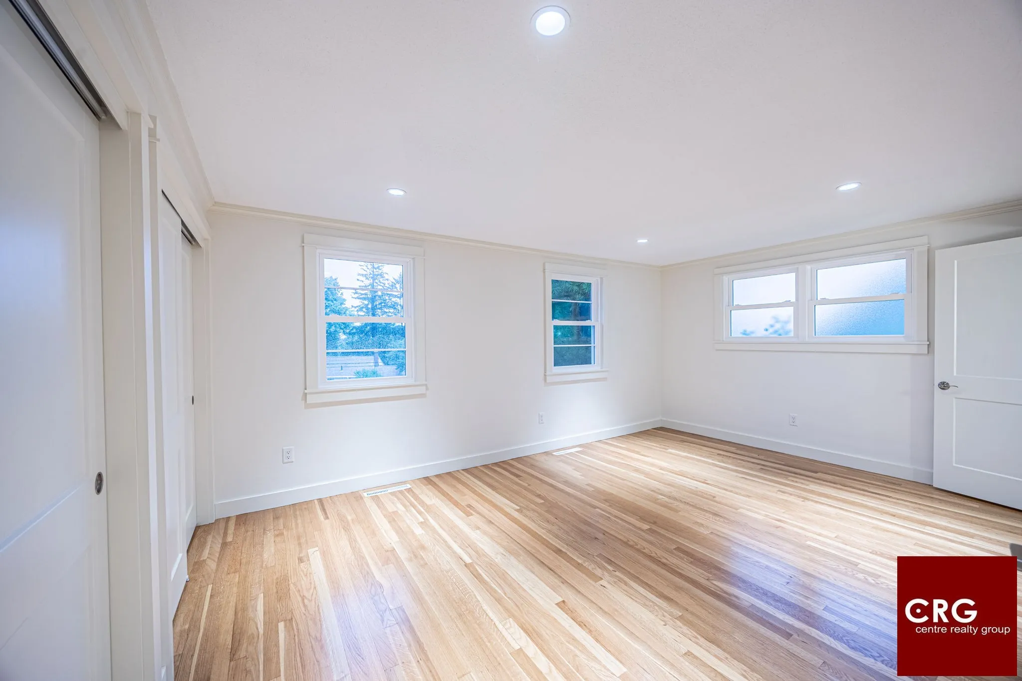 4 bed, 3 bath apartment for rent at 85 Woodland Rd Unit 1, Jamaica Plain — photo 12 of 39