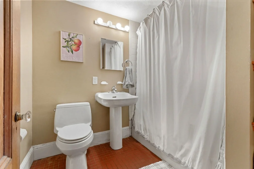 1 bed, 1 bath apartment for rent at 85 Worcester St Unit 2, South End — photo 7 of 13
