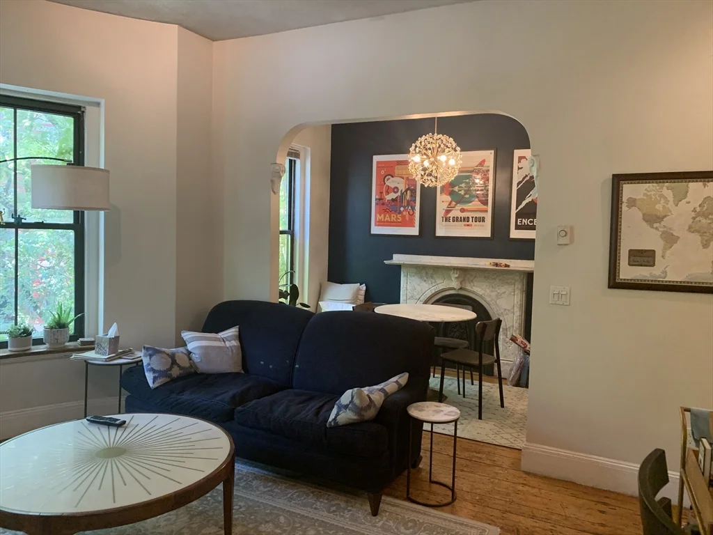 2 bed, 1 bath apartment for rent at 85 Worcester St Unit 4, South End — photo 2 of 6