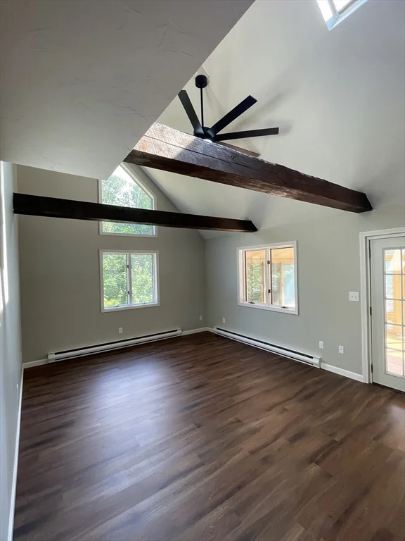 3 bed, 2 bath apartment for rent at 85 Yew, Douglas — photo 6 of 24