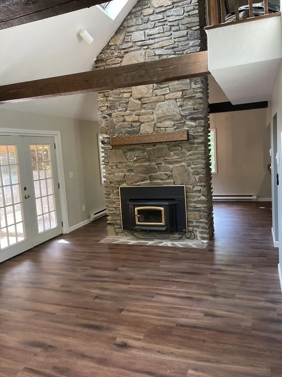 3 bed, 2 bath apartment for rent at 85 Yew, Douglas — photo 8 of 24
