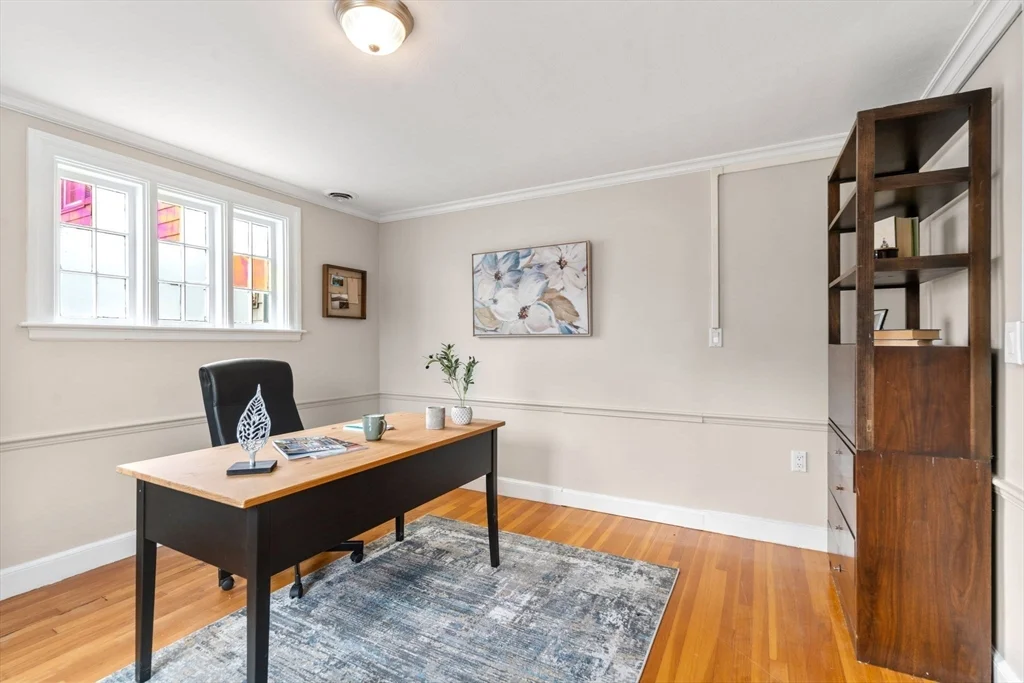 5 bed, 4+ bath apartment for rent at 850 Dedham St, Newton — photo 13 of 37