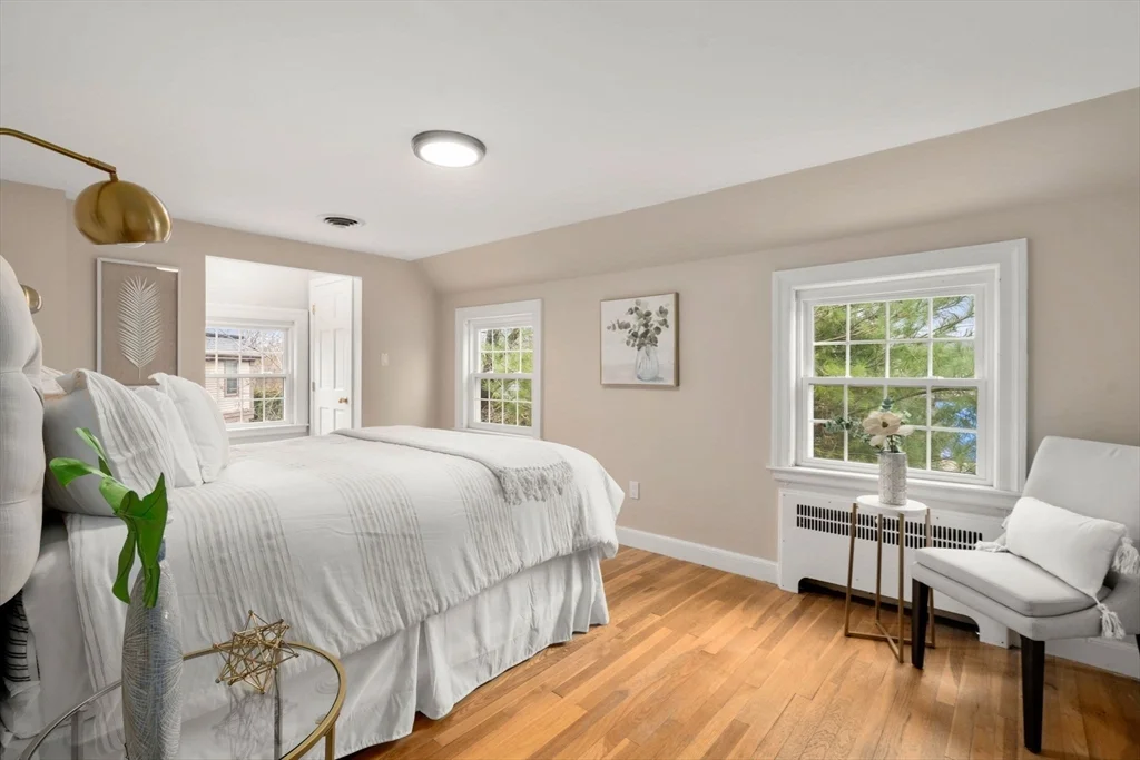 5 bed, 4+ bath apartment for rent at 850 Dedham St, Newton — photo 25 of 37