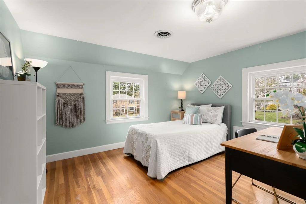 5 bed, 4+ bath apartment for rent at 850 Dedham St, Newton — photo 26 of 37