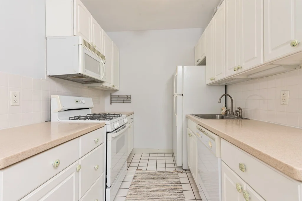 1 bed, 1 bath apartment for rent at 850 Massachusetts Ave Unit 12, Mid Cambridge — photo 4 of 10