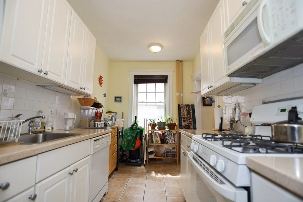 1 bed, 1 bath apartment for rent at 850 Massachusetts Ave Unit 4, Central Square — photo 7 of 12