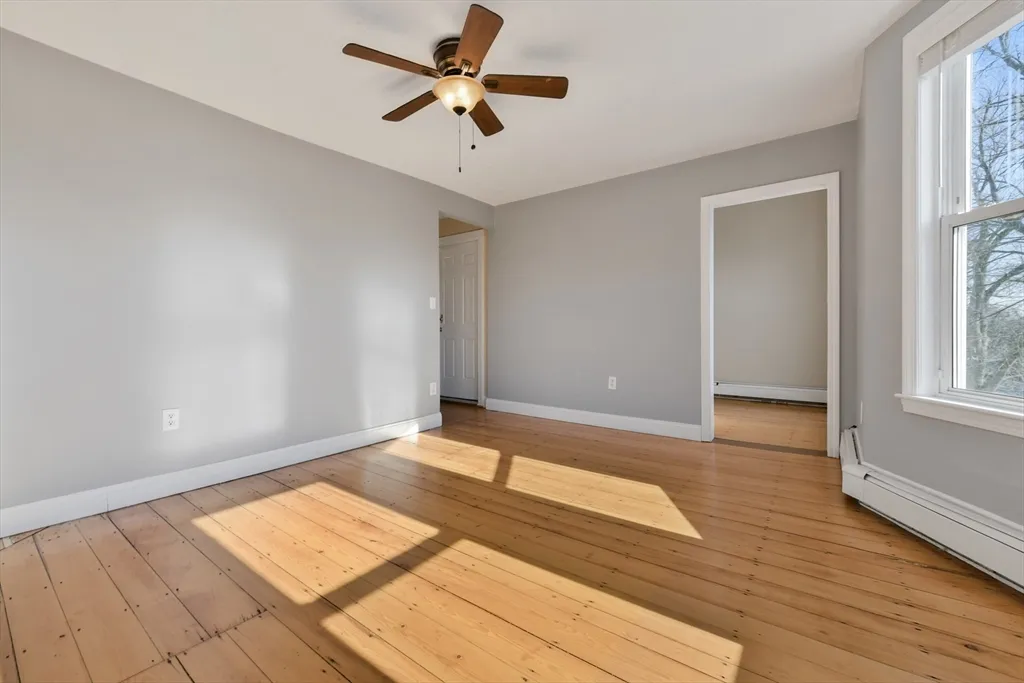3 bed, 1 bath apartment for rent at 852 East Broadway Unit 3, South Boston — photo 25 of 29