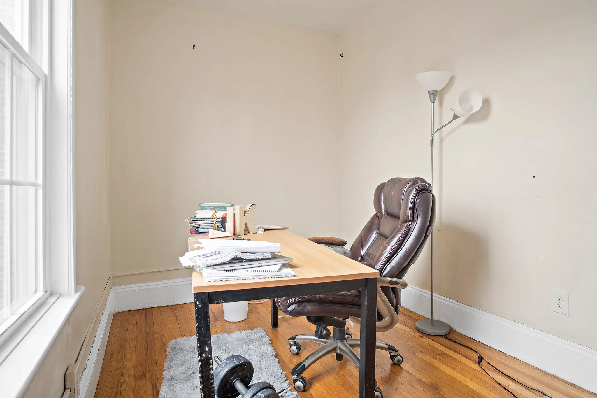 4 bed, 1 bath apartment for rent at 852 Huntington Ave Unit 3, Mission Hill — photo 6 of 19