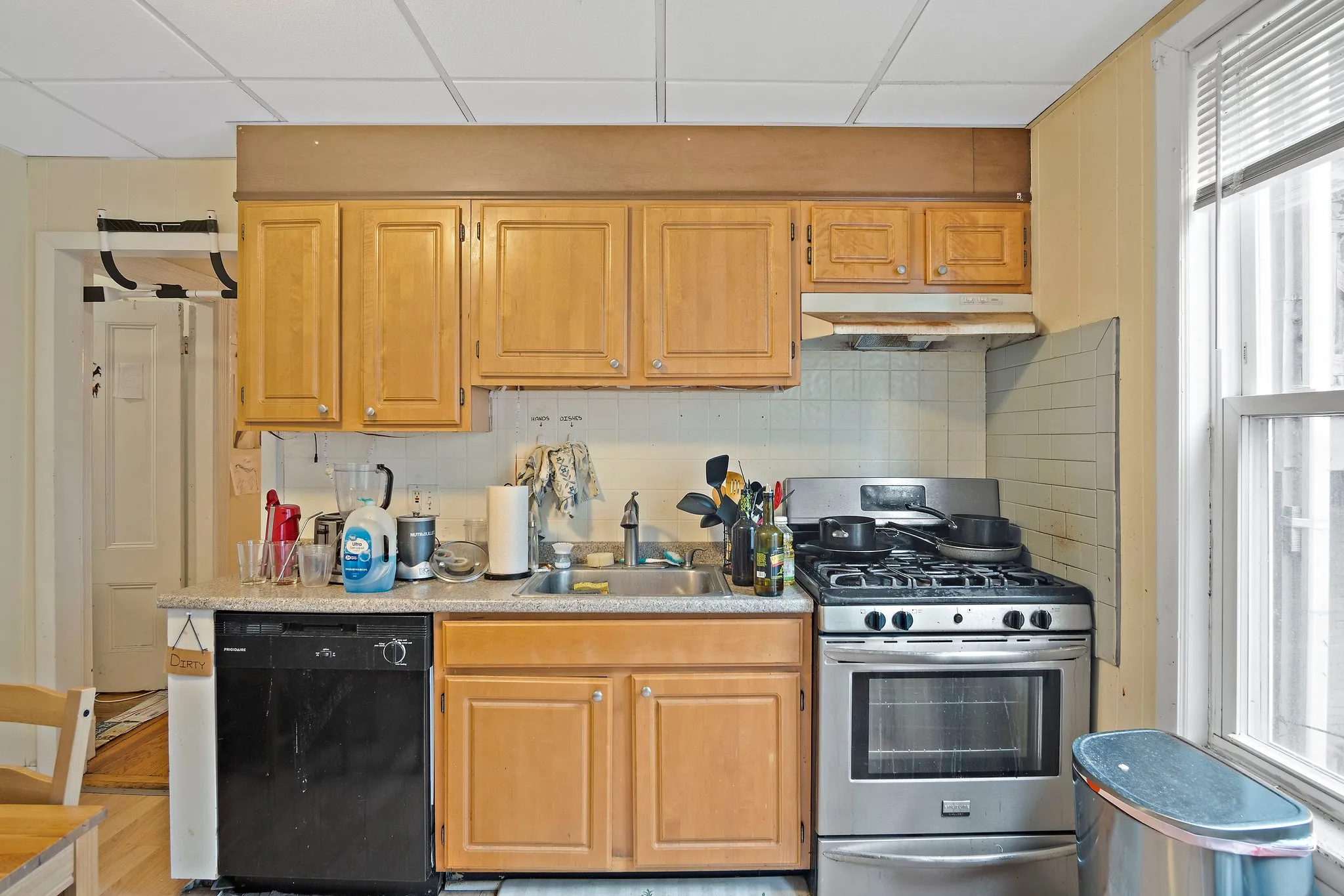 4 bed, 1 bath apartment for rent at 852 Huntington Ave Unit 3, Mission Hill — photo 1 of 19