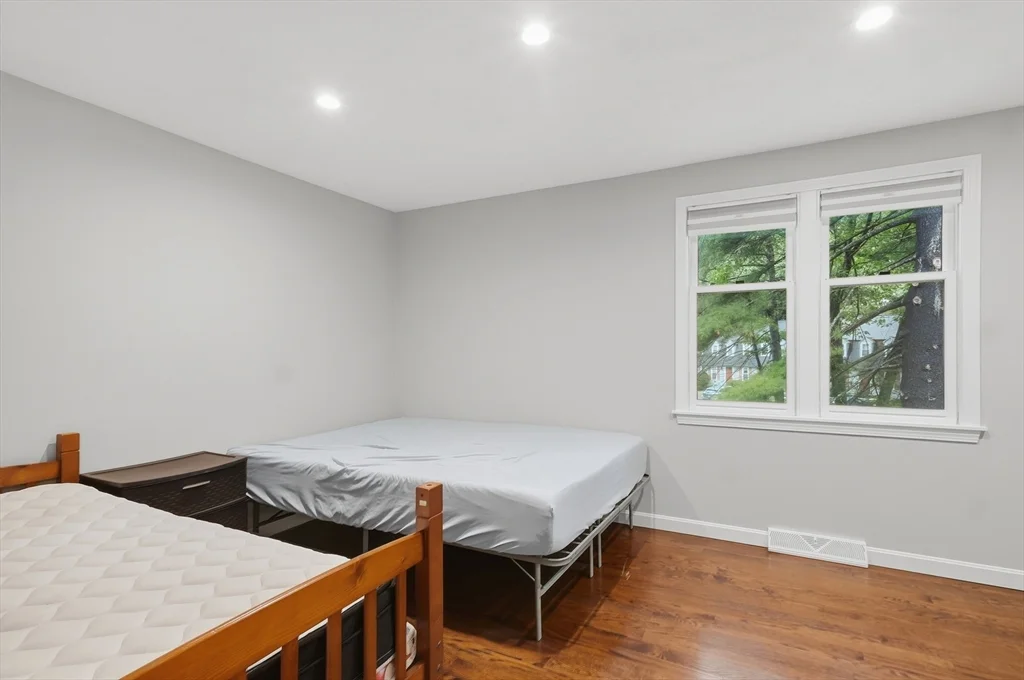 2 bed, 1 bath apartment for rent at 852 Wellman Ave Unit 852, Chelmsford — photo 14 of 42