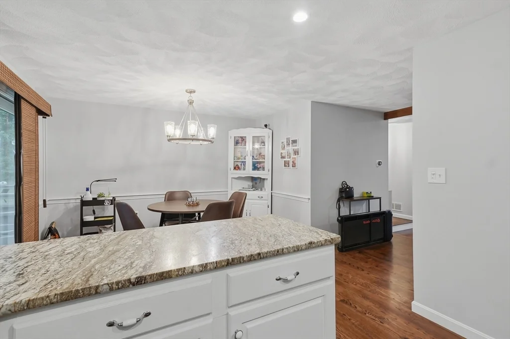 2 bed, 1 bath apartment for rent at 852 Wellman Ave Unit 852, Chelmsford — photo 8 of 42