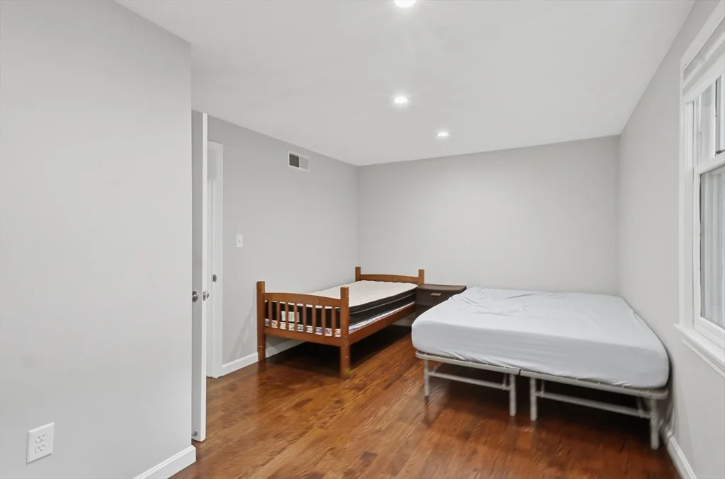 2 bed, 1 bath apartment for rent at 852 Wellman Ave Unit 852, Chelmsford — photo 15 of 42