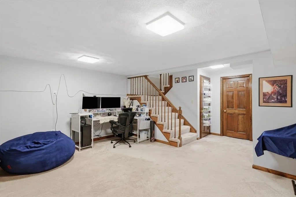 2 bed, 1 bath apartment for rent at 852 Wellman Ave Unit 852, Chelmsford — photo 31 of 42