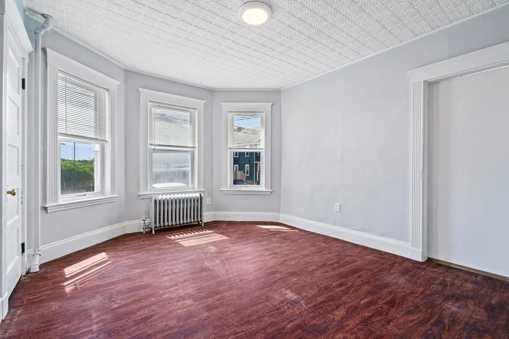 3 bed, 1 bath apartment for rent at 853 Cummins Unit 1, Mattapan — photo 5 of 10