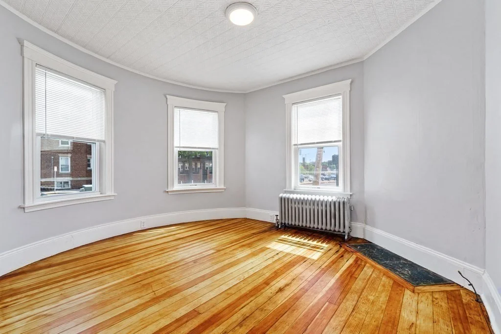 3 bed, 1 bath apartment for rent at 853 Cummins Unit 1, Mattapan — photo 4 of 10