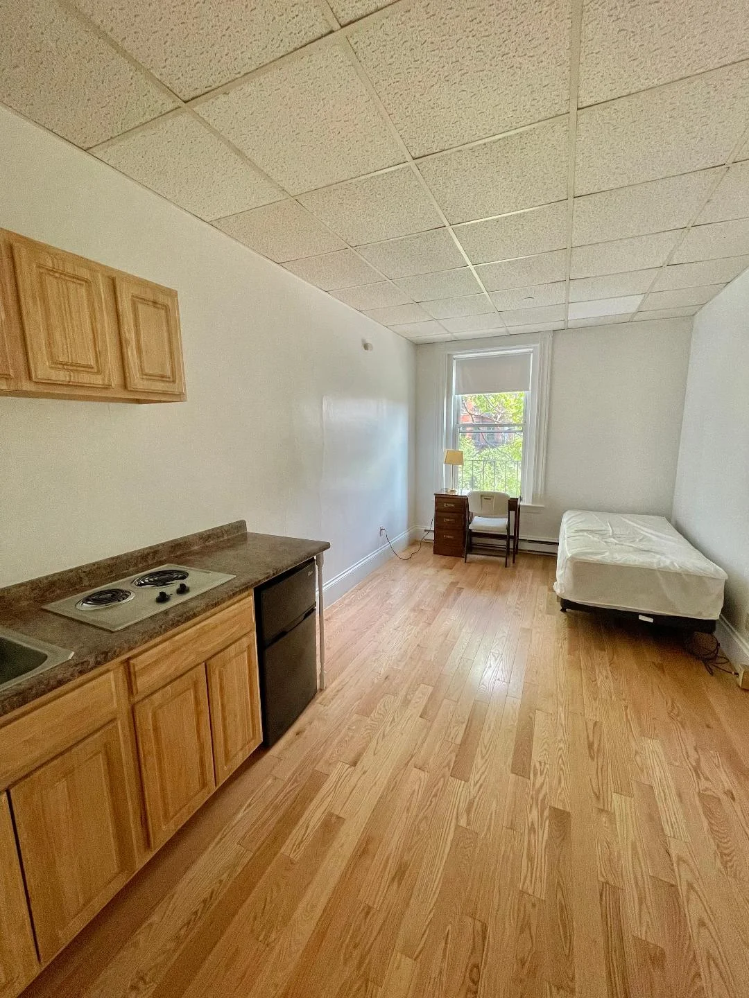 Studio bed, 1 bath apartment for rent at 854 Beacon St Unit 10, Fenway — photo 2 of 5