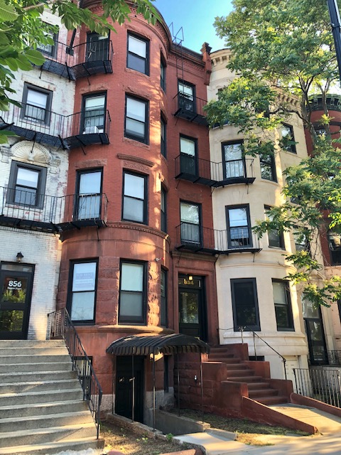 Studio bed, 1 bath apartment for rent at 854 Beacon St Unit B, Fenway — photo 4 of 4