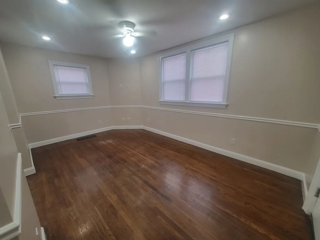 2 bed, 1 bath apartment for rent at 854 Dorchester Ave Unit 1, Roslindale — photo 5 of 14