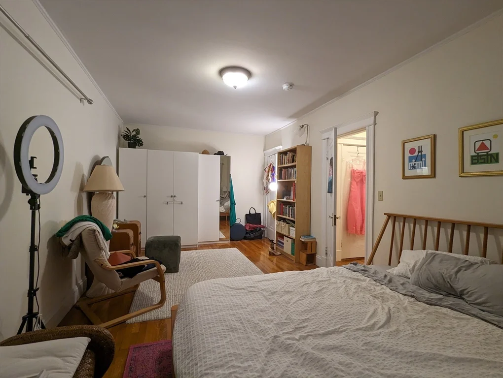 1 bed, 1 bath apartment for rent at 854 Massachusetts Ave Unit 12, Riverside — photo 14 of 16