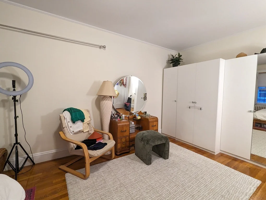 1 bed, 1 bath apartment for rent at 854 Massachusetts Ave Unit 12, Riverside — photo 15 of 16