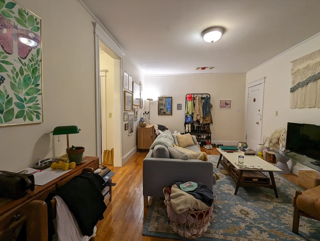 1 bed, 1 bath apartment for rent at 854 Massachusetts Ave Unit 12, Riverside — photo 4 of 16