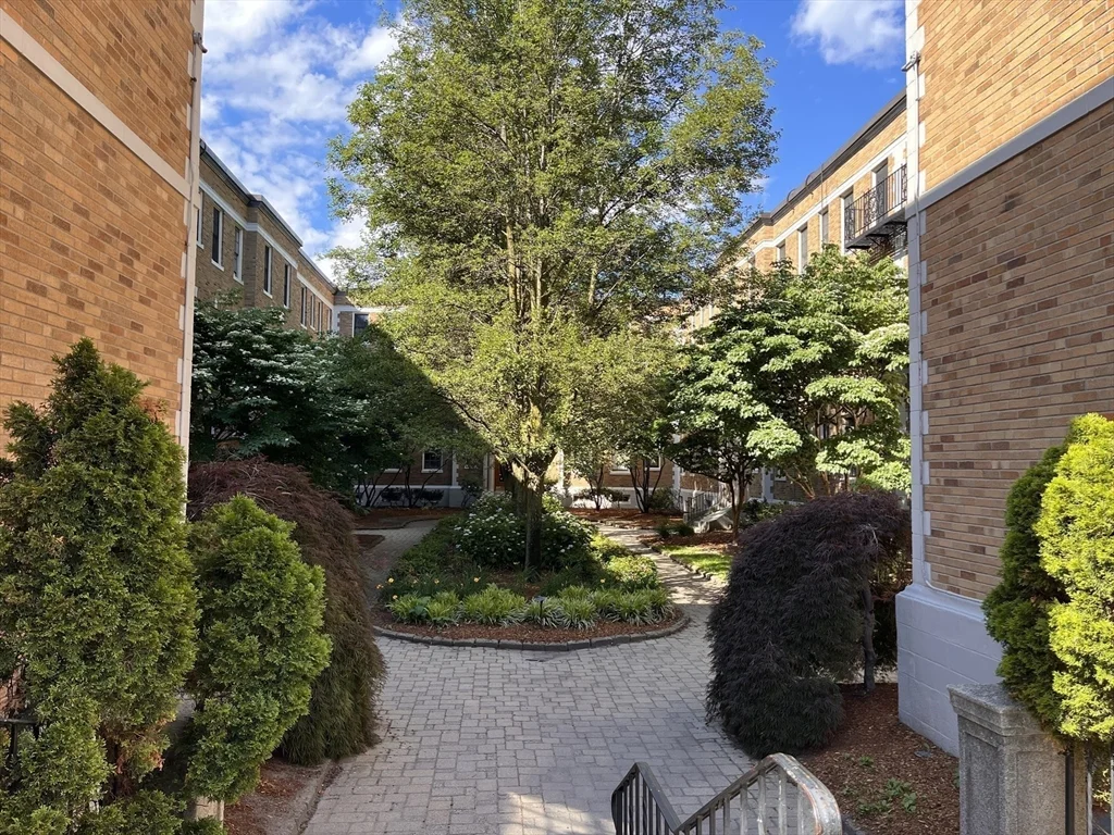 1 bed, 1 bath apartment for rent at 854 Massachusetts Ave Unit 4, Central Square — photo 1 of 10